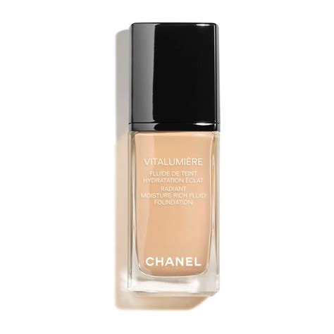 chanel vitalumiere aqua foundation price in india|Chanel vitalumiere foundation 40 beige.